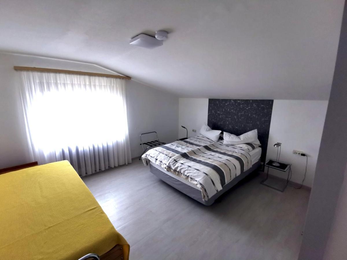 Ferienwohnung Sinsheim-Duehren 외부 사진